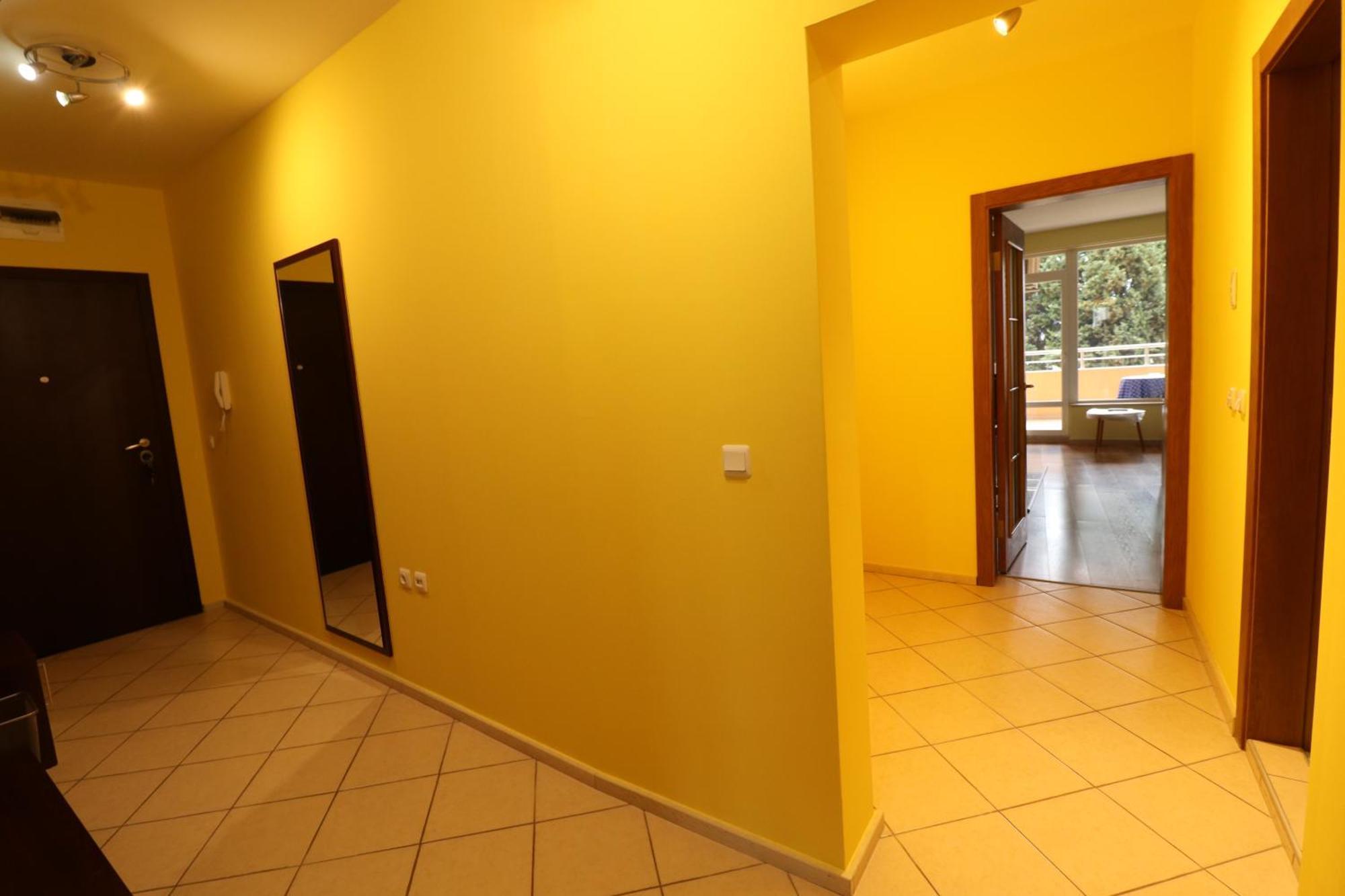 Varna Garden View Apartment ภายนอก รูปภาพ